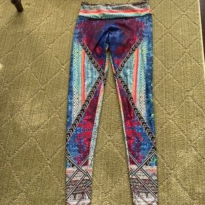 Onzie leggings multi color
